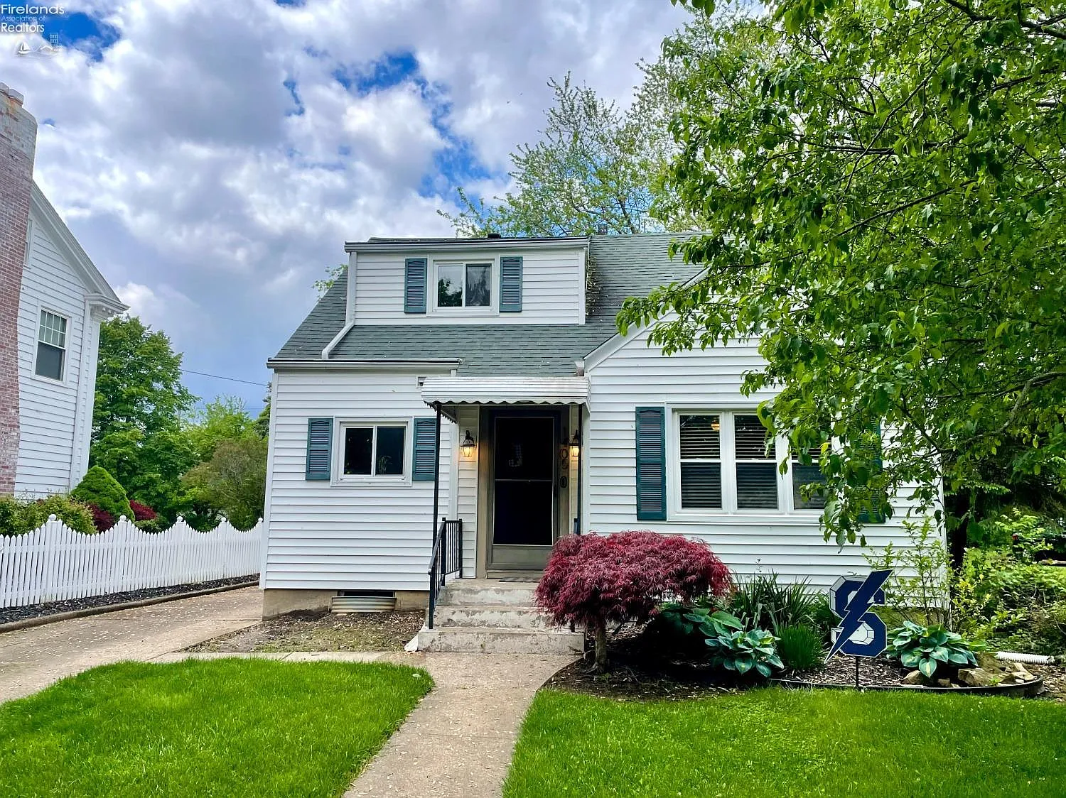 1405 Erie Blvd photo 1