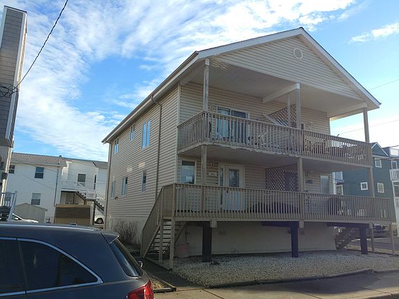2nd image of 205-07 30th St #1