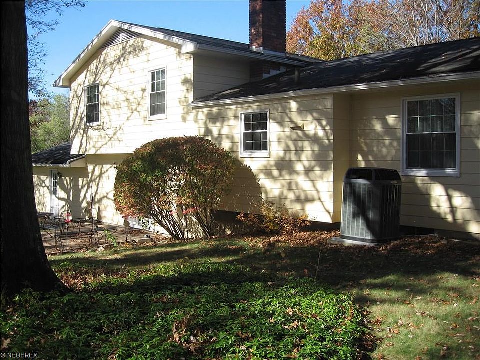 2nd image of 531 Sun Valley Dr
