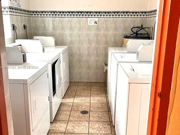 401 NW 72nd Ave #304-B — Photo 7