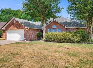 5245 Bluebird Ln, Alexandria, LA 71303