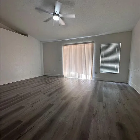 40 Willow Run — Photo 24