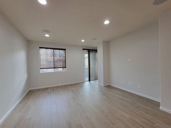Living Room (2nd Floor)