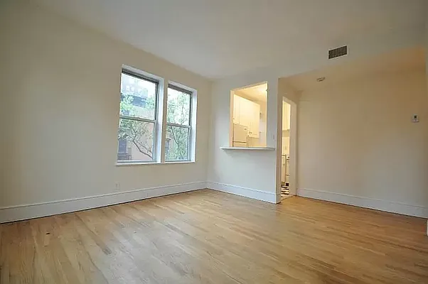 Rented by Compass | media 3
