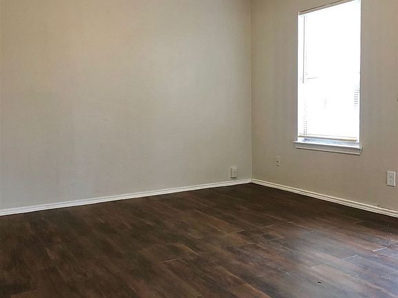 2nd image of 1051 Gillette Blvd APT 303