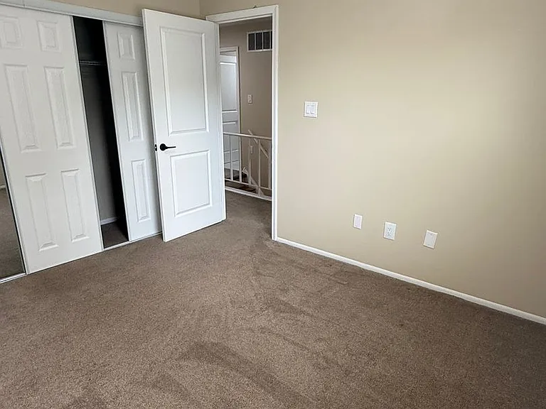 2609 Cranberry Cir — Photo 12