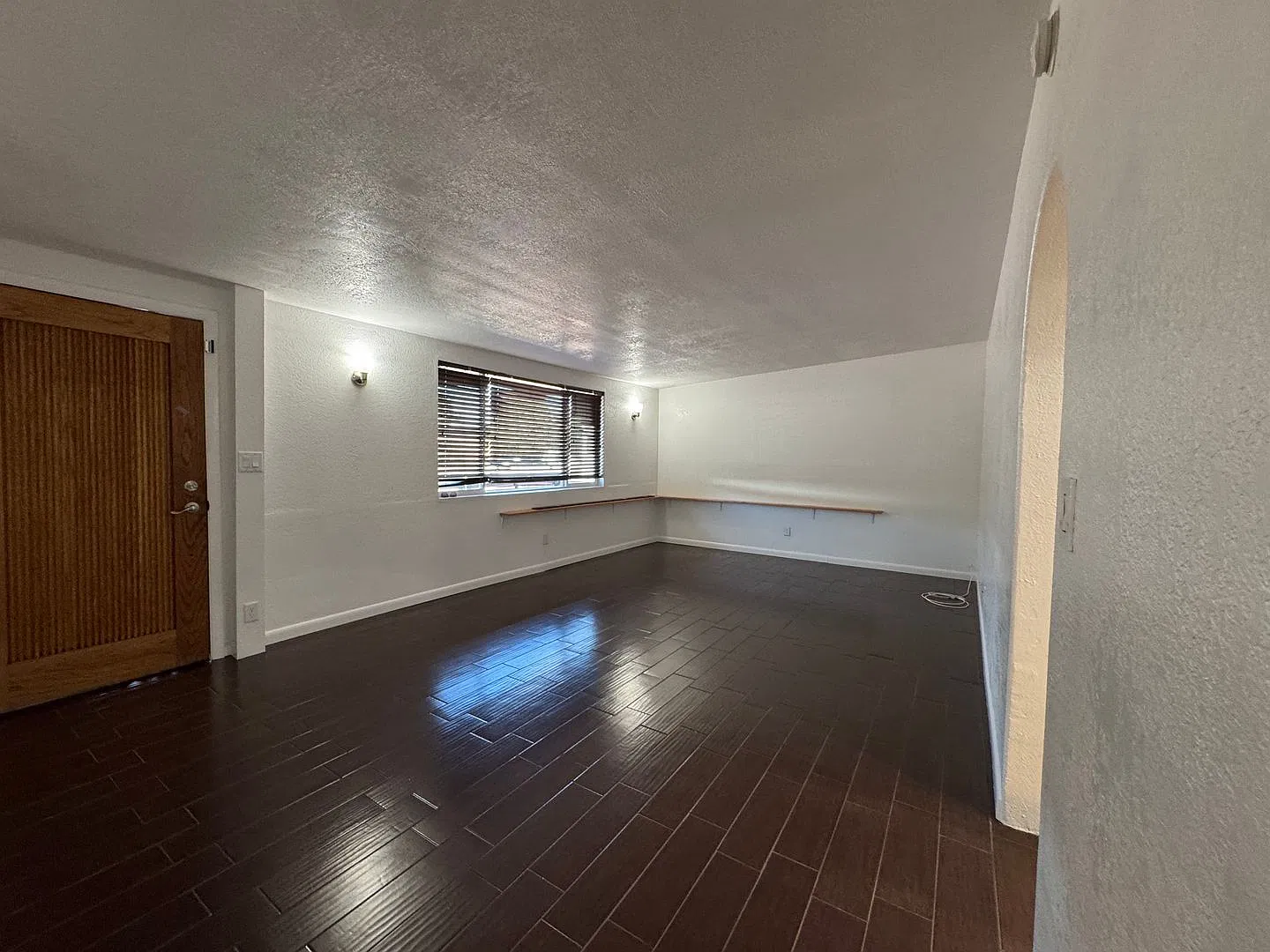 3BR/2BA/2CG, with POOL, 1,396 sq.ft. rental in Sierra Vista, AZ — Photo 4