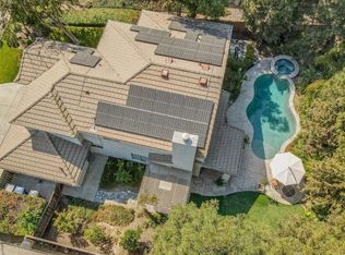 1172 E Newhall Dr, Fresno, CA 93720