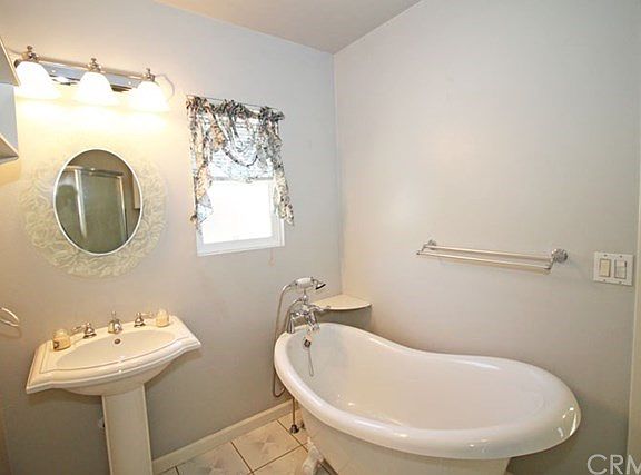 2nd image of 5613 Coldbrook Ave