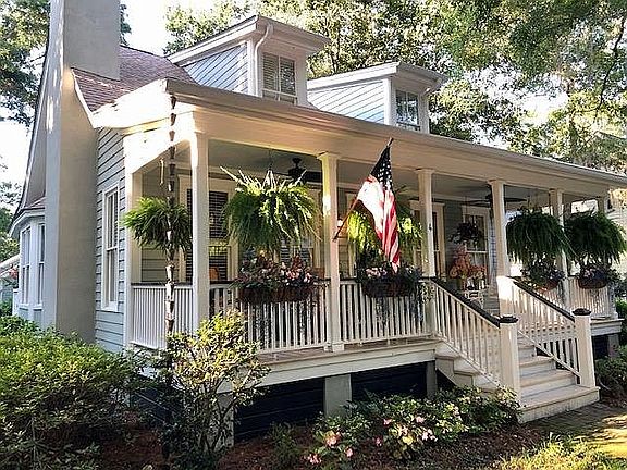 Featured front porch