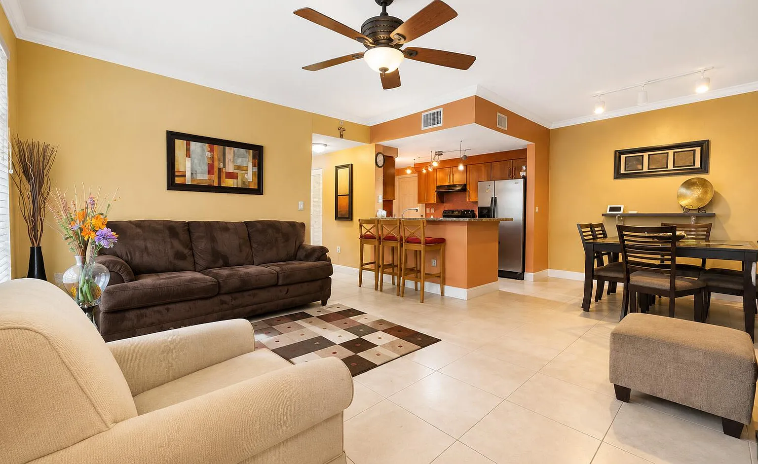 2 bed, 2.0 bath, 1064 sqft, $2,450 — Photo 2