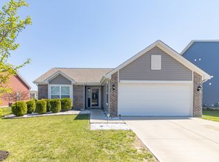 497 Haywood Dr, Greenfield, IN