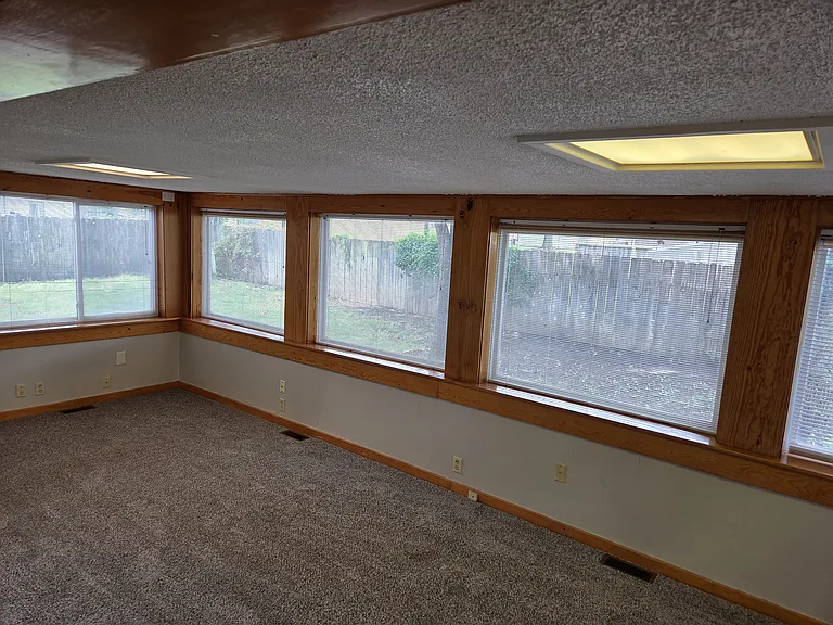 7814 W Quail Ln — Photo 23