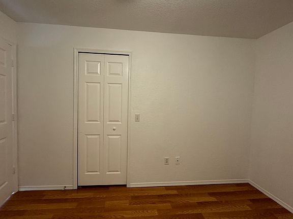 3rd image of 13827 Fairway Island Dr
