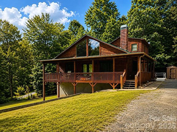 2nd image of 27 Apple Ln