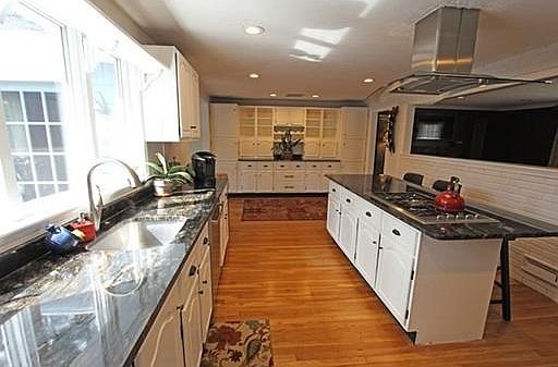 4th image of 71 Briar Ln