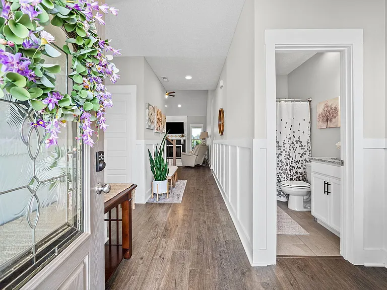 538 Fieldview Way — Photo 3