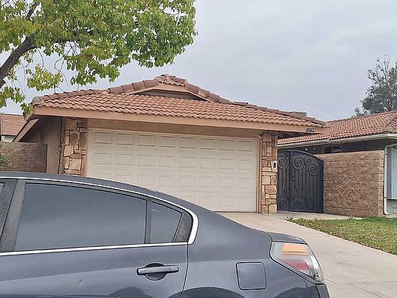 3rd image of 13799 Caspian Way