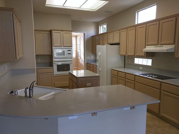 5th image of 5052 Goldfield Way
