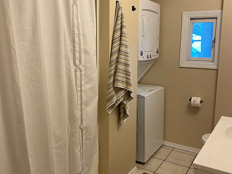 527 Stonewood Ave — Photo 21