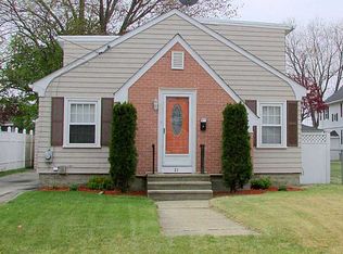 21 Elmhurst Ave, Cranston, RI 02920