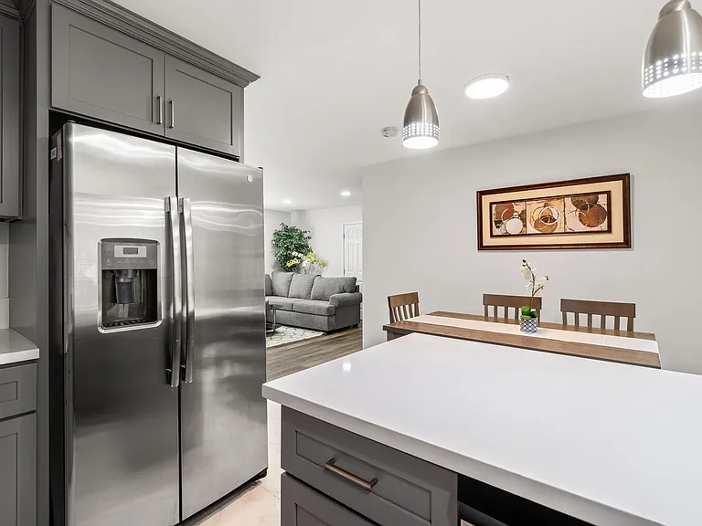 534 Broadway St #2 — Photo 4