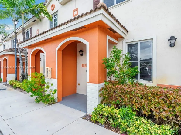 17333 NW 7th Ave APT 107, Miami, FL 33169