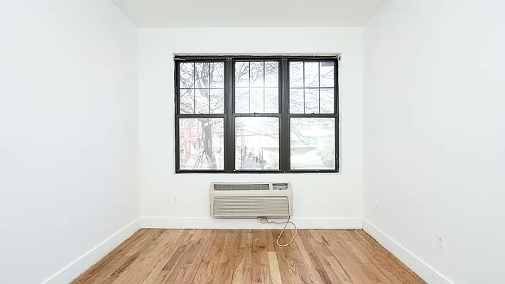 Rented by Nooklyn NYC LLC | media 11