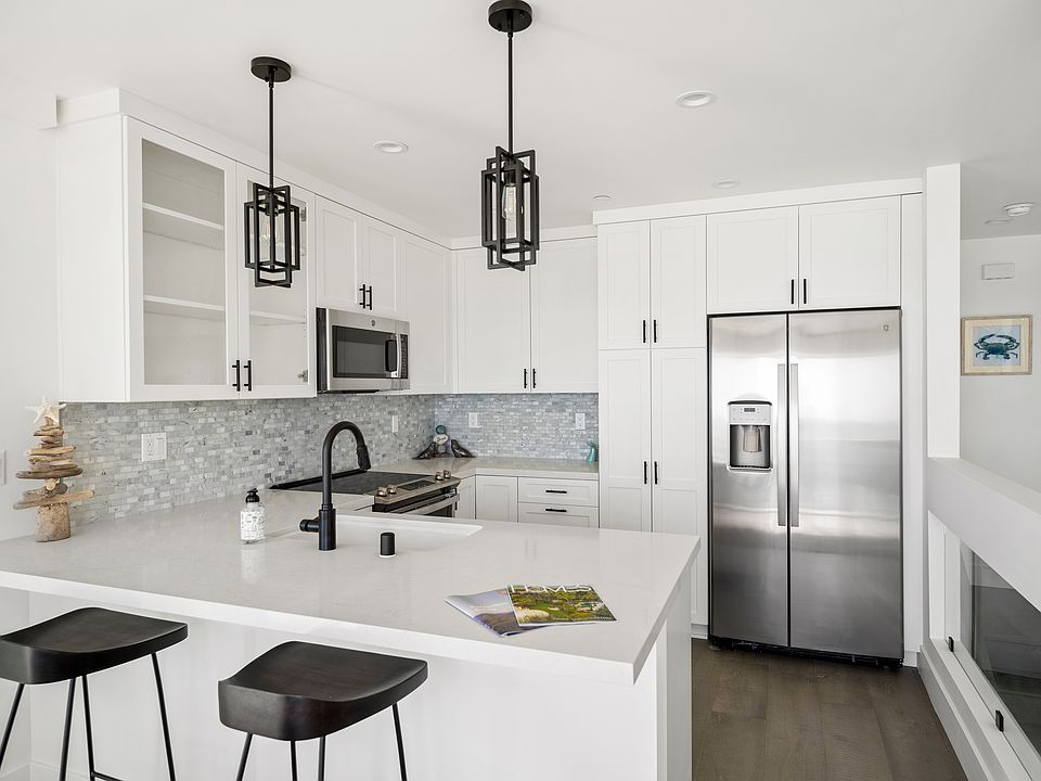 1st image of 11838 E Ebbtide Ln
