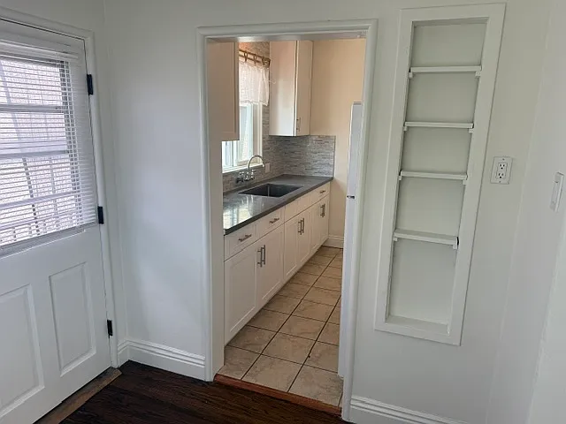 1422 Hermosa Ave #1422 — Photo 3
