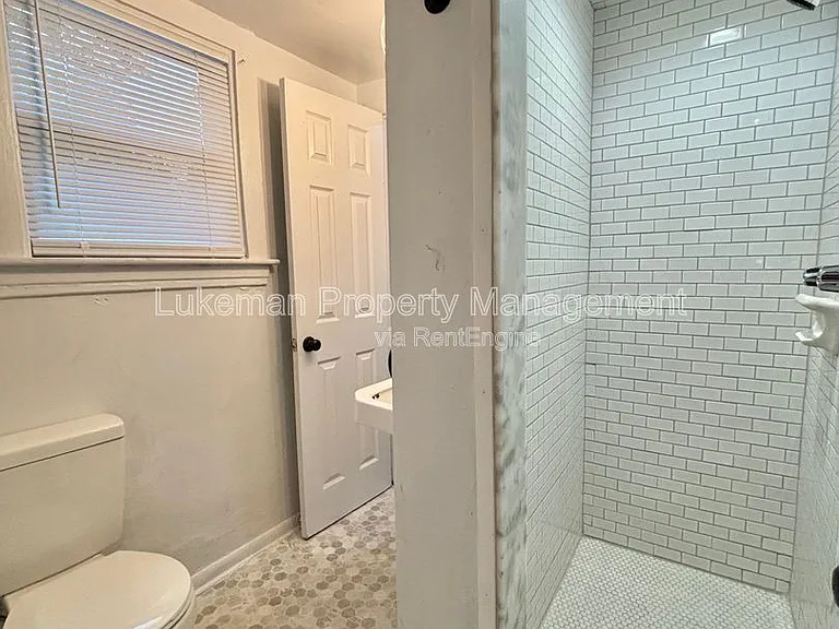 1320 S Westnedge Ave #2 — Photo 4
