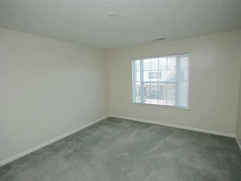 1101 Tenbury Pl — Photo 25