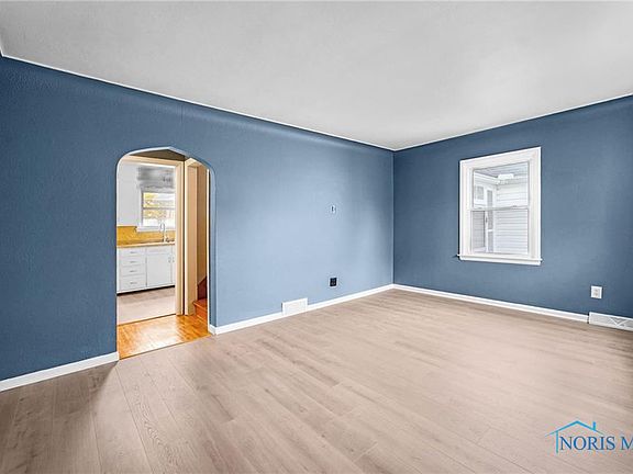 4th image of 4360 Westway St