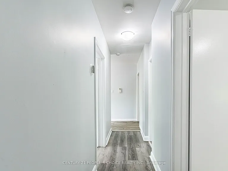 39 Meadowland Dr — Photo 14