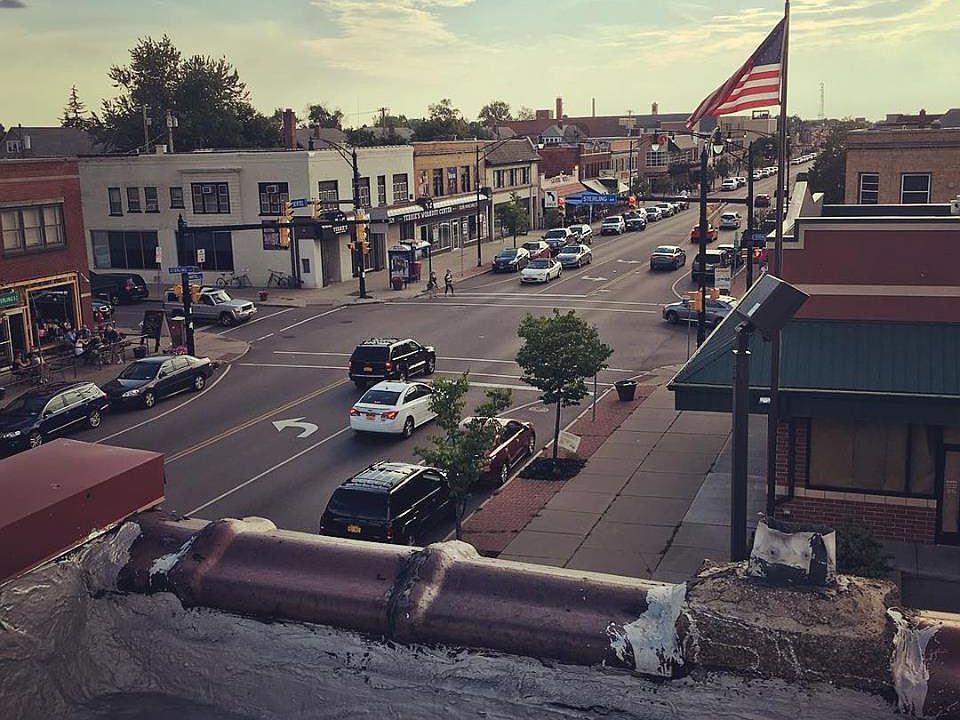 1st image of 1504 Hertel Ave