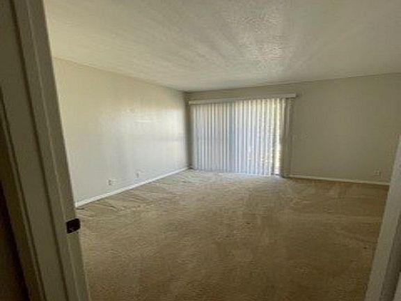 4th image of 233 S Ventura Rd Unit 130