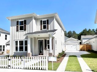 105 Yearling Ct, Niceville, FL 32578