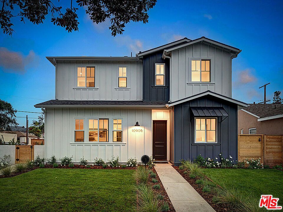 1st image of 10906 Pickford Way