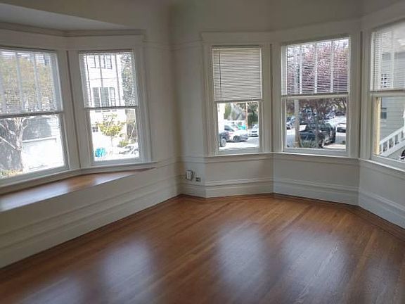 2nd image of 191 27th St #191
