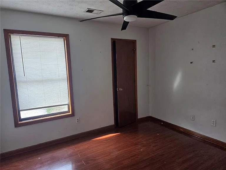 5625 Princeton Oaks Dr — Photo 12