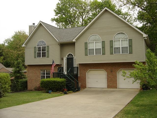 1st image of 512 Woodland Hills Dr