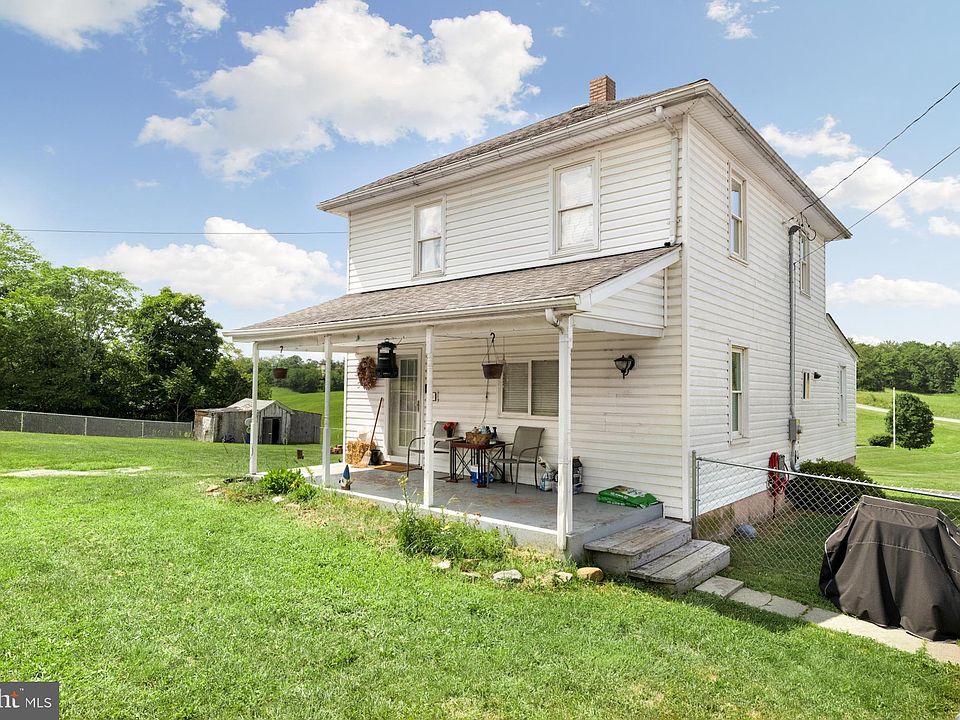 1418 Fairfax St, Berkeley Springs, WV 25411 | Zillow