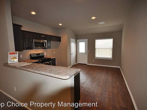 3rd image of 13605 Deer Spring Dr