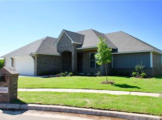 10204 SW 23rd St, Yukon, OK 73099