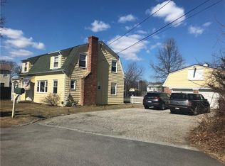 21 Peter St, Warwick, RI 02886