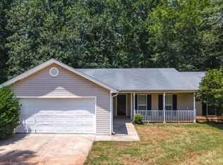 2017 Emerald Pointe Dr, Winder, GA 30680
