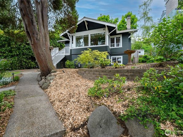 3029 23rd Avenue W, Seattle, WA 98199