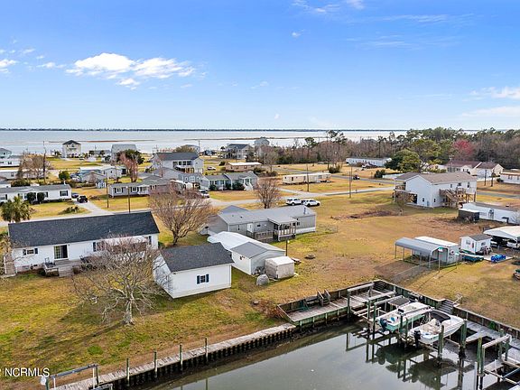 121 C St, Newport, NC 28570 | MLS #100349769 | Zillow