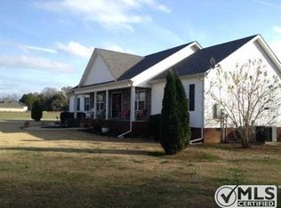 1419 Azalee Ln, Chapel Hill, TN 37034