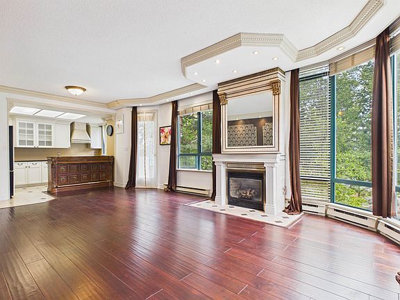 2nd image of 4603 Hazel St #301